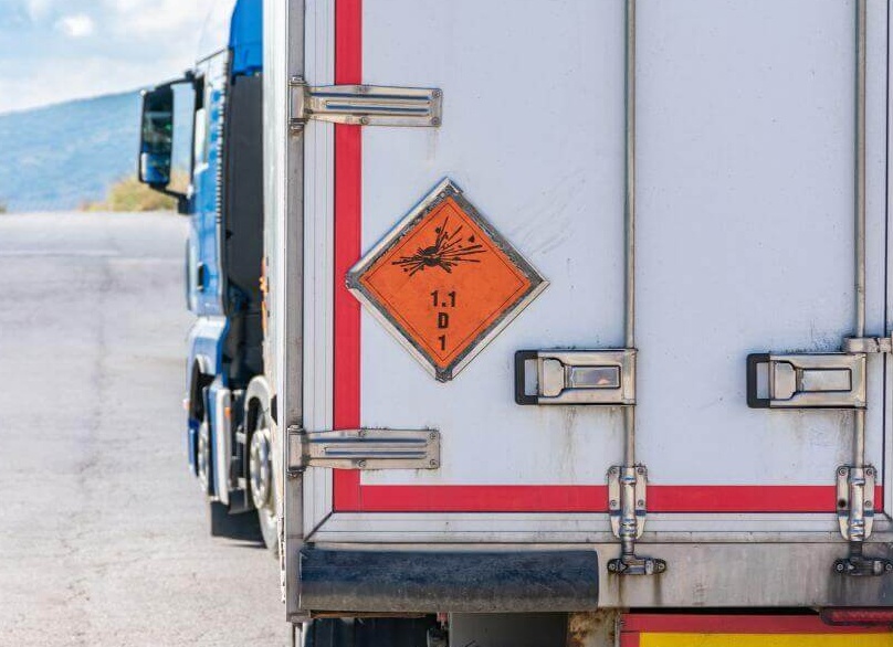 Опасные грузы: запреты на перевозку в ручной клади при авиаперелете